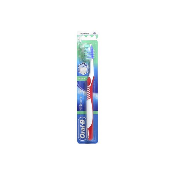 Oral-B Toothbrush 3D White 40 Medium