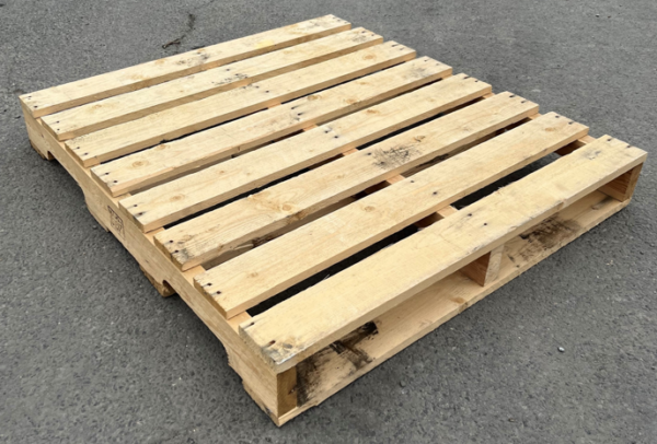 Used Wooden Pallet AP11